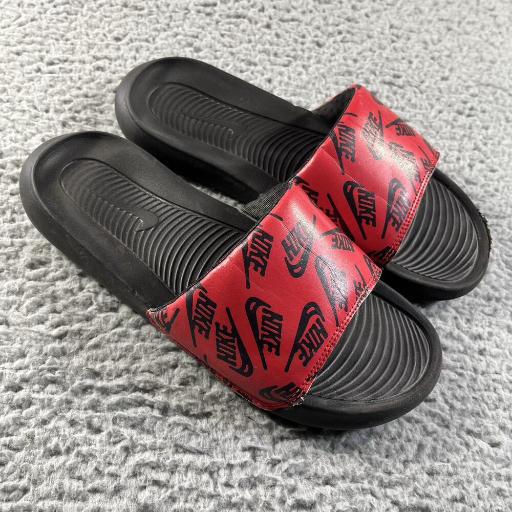 Nike Victori One Slides Sandals Red Black Repeat Logo Men's Size 7 CN9678-601